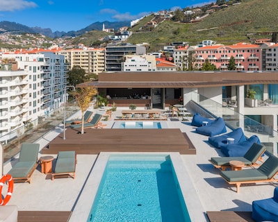 The Editory Ocean Way Funchal