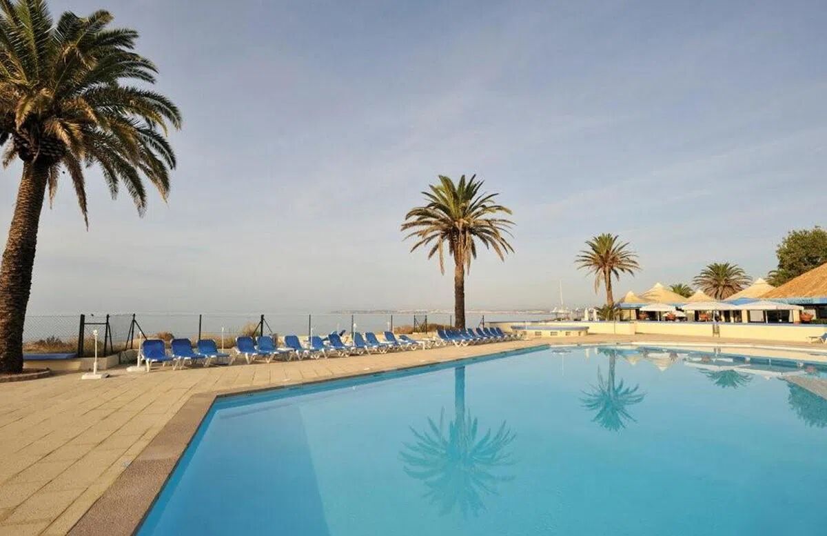 Alvor Atlântico Beach Aparthotel