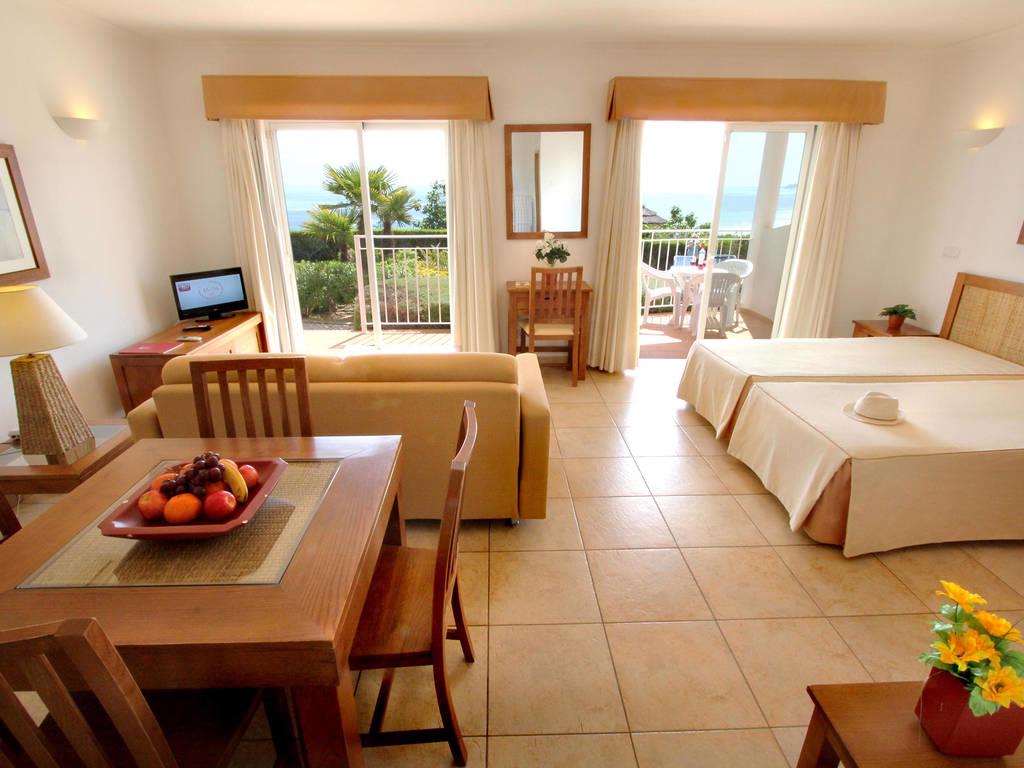 Clube Porto Mos